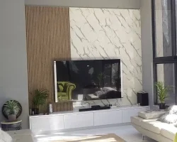 Eye of Africa Living: High-Gloss White Iceberg and MelaWood Media Suite SupaMatt at Eye of Africa Living: High-Gloss White Iceberg and MelaWood Media Suite SupaMatt at